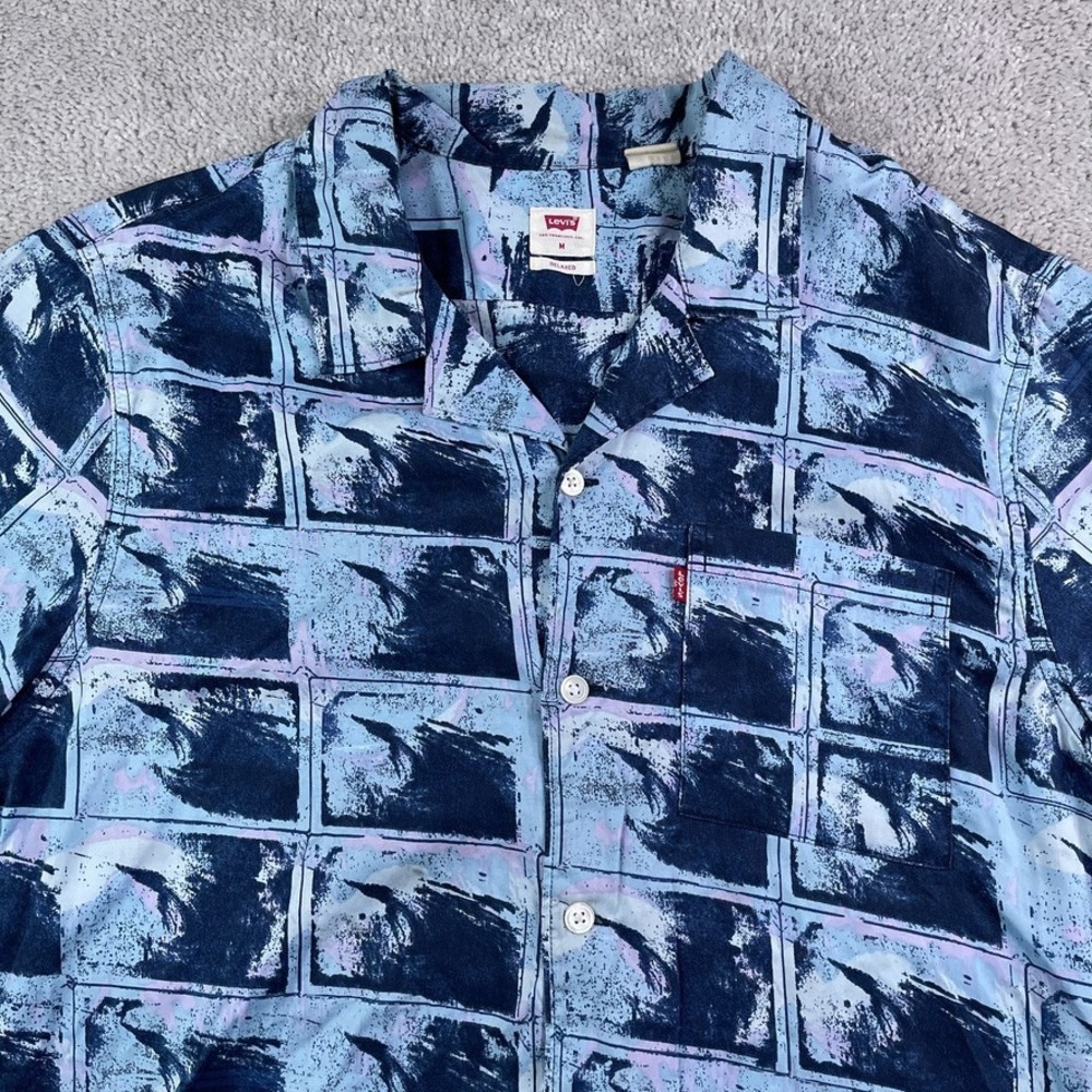 Levis Shirt Mens Medium Blue‎ Waves Hawaiian Resort Lyocell Cuban Camp Collar